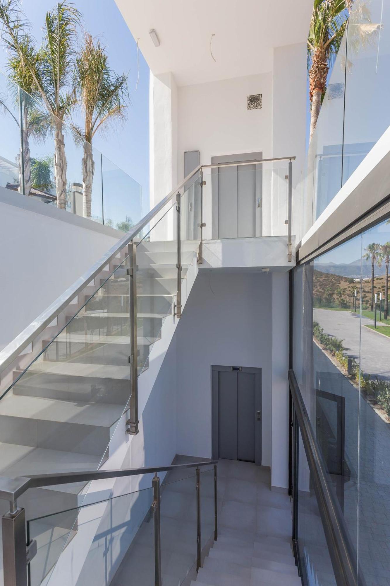 Luxury 2Br Seaviews - Santa Barbara Heights Apartman Fuengirola Kültér fotó