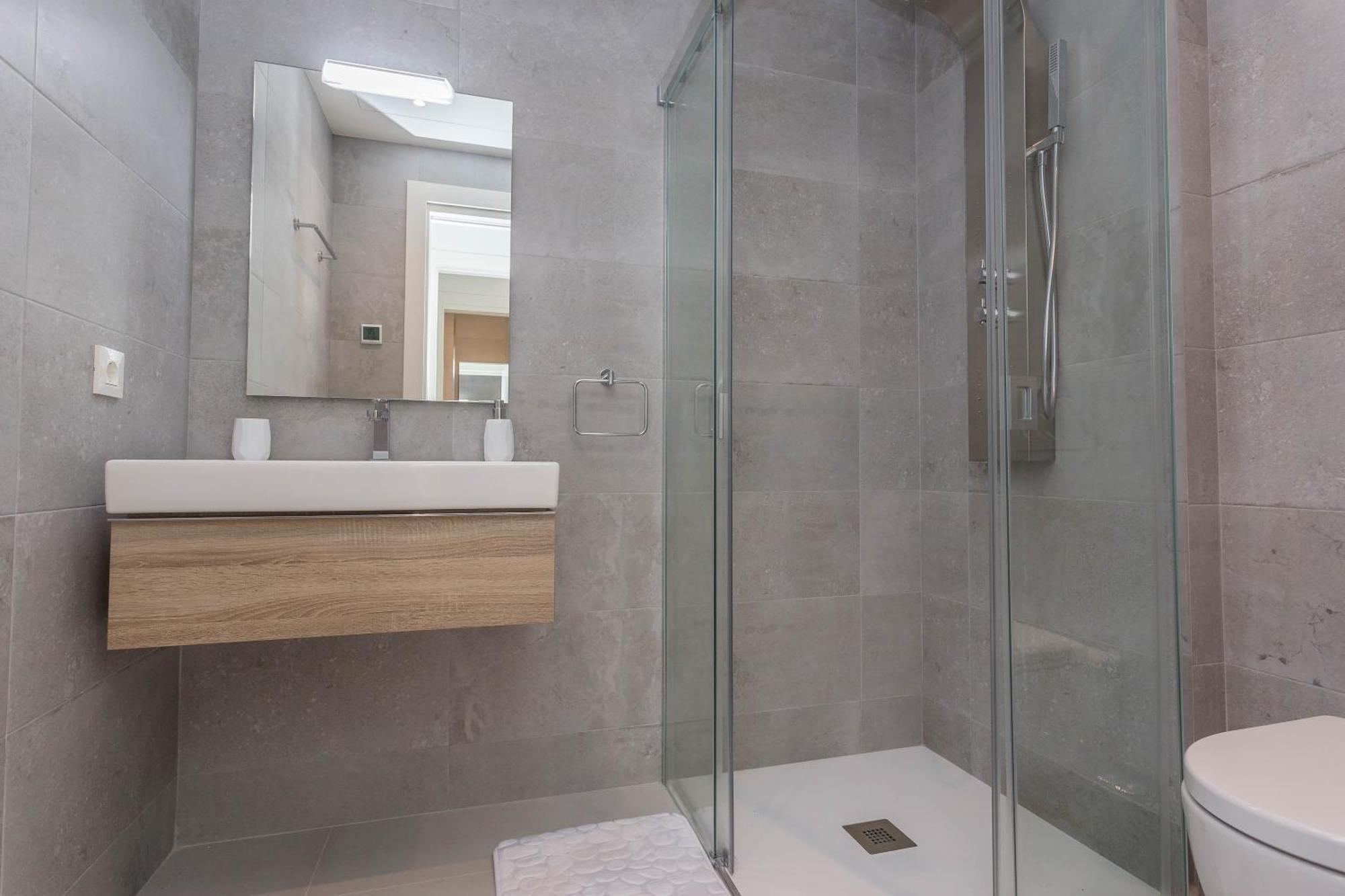 Luxury 2Br Seaviews - Santa Barbara Heights Apartman Fuengirola Kültér fotó