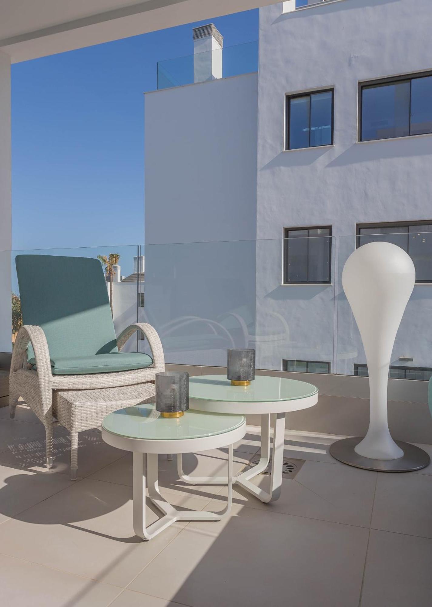 Luxury 2Br Seaviews - Santa Barbara Heights Apartman Fuengirola Kültér fotó
