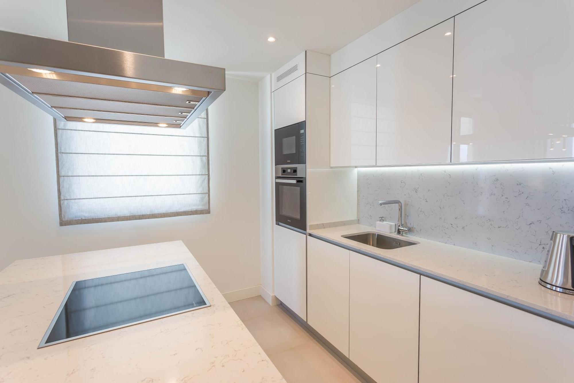 Luxury 2Br Seaviews - Santa Barbara Heights Apartman Fuengirola Kültér fotó
